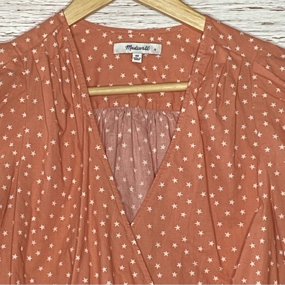Madewell Wrap Top in Coral Star Scatter Sz L - Picture 6 of 15